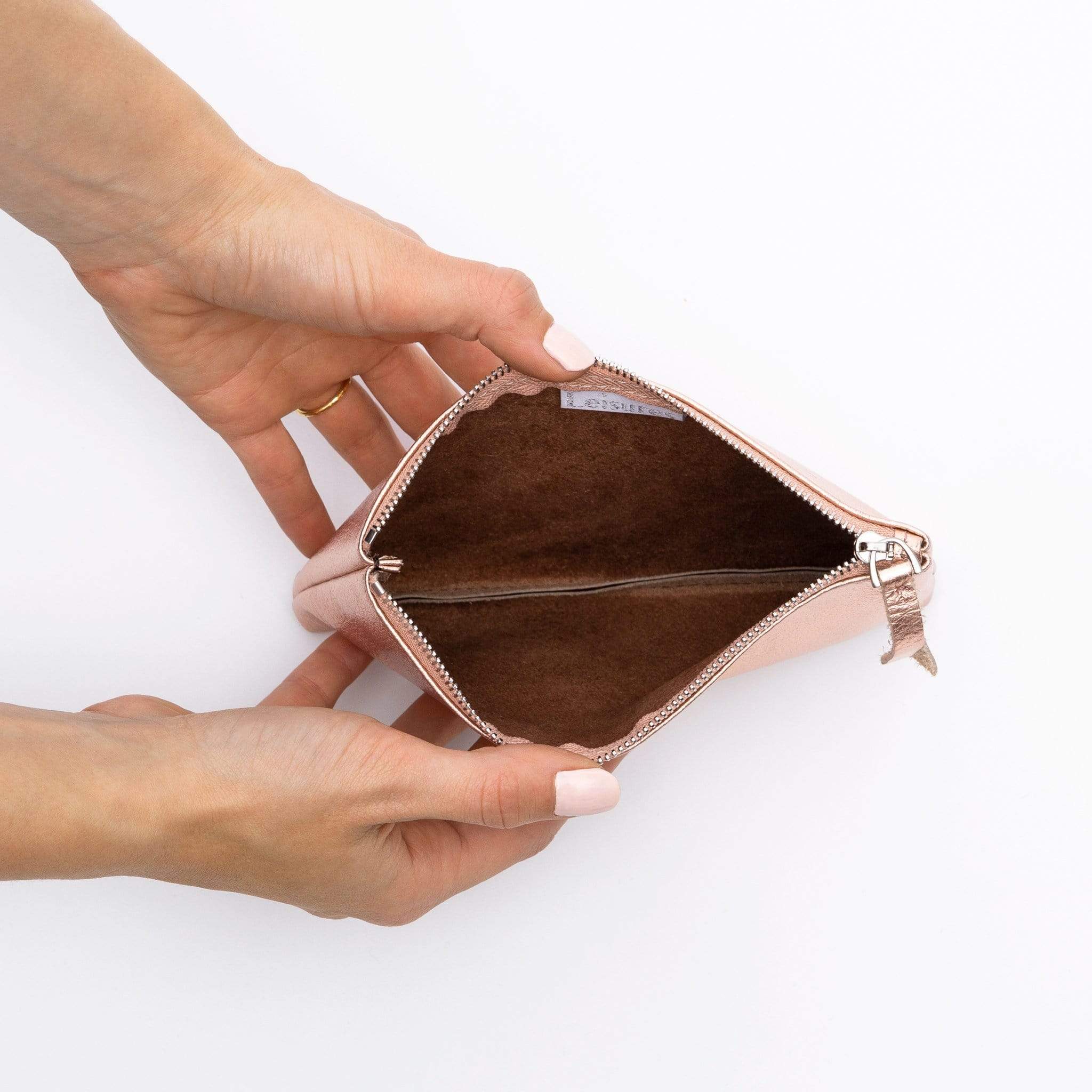 THE LIZZIE - Image 31